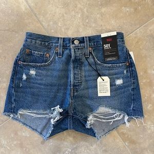 BRAND NEW!!! Levi’s 501 Jean shorts size 26